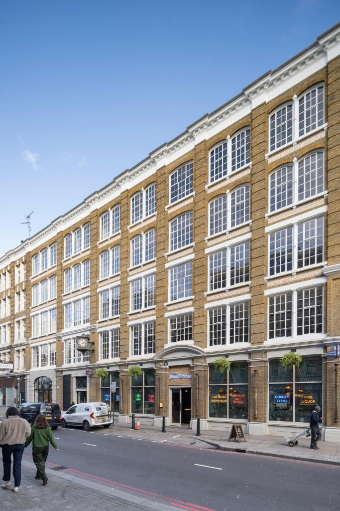 Building External