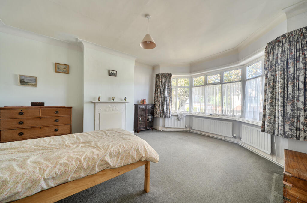 House in Southampton, Bevois Mount, Westwood Park - More