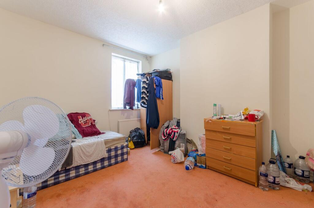 Apartment in London - View 3