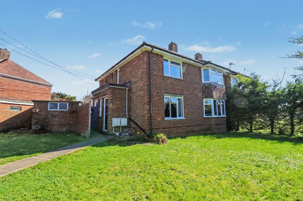 Main image of property: Grange Road, Netley Abbey, SO31