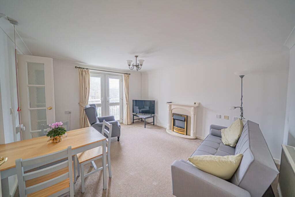 Kenilworth Road, Balsall Common, CV7 photo 2