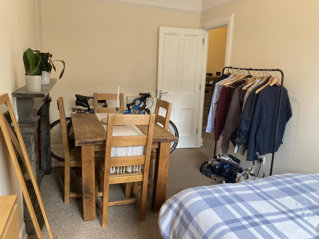 Apartment in Carlisle, Whiteclosegate, Caldewgate - More