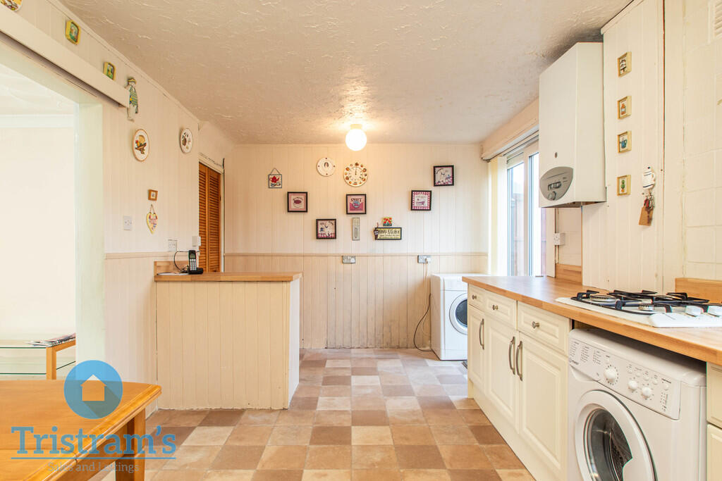 Farnborough Road, Clifton photo 4