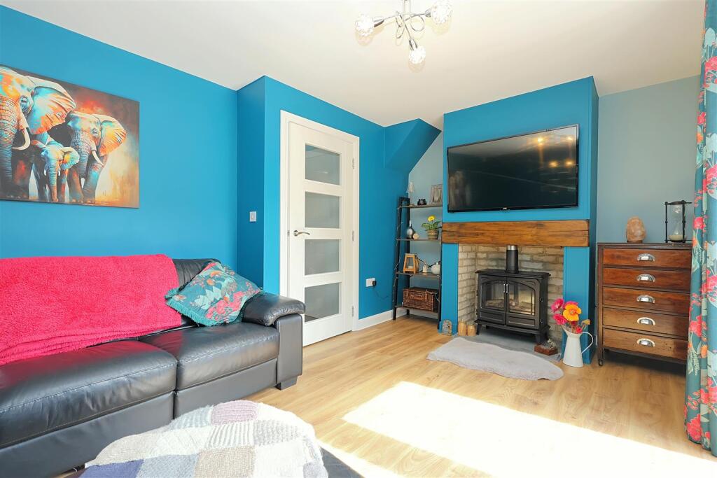 House in Leeds, West Yorkshire - More