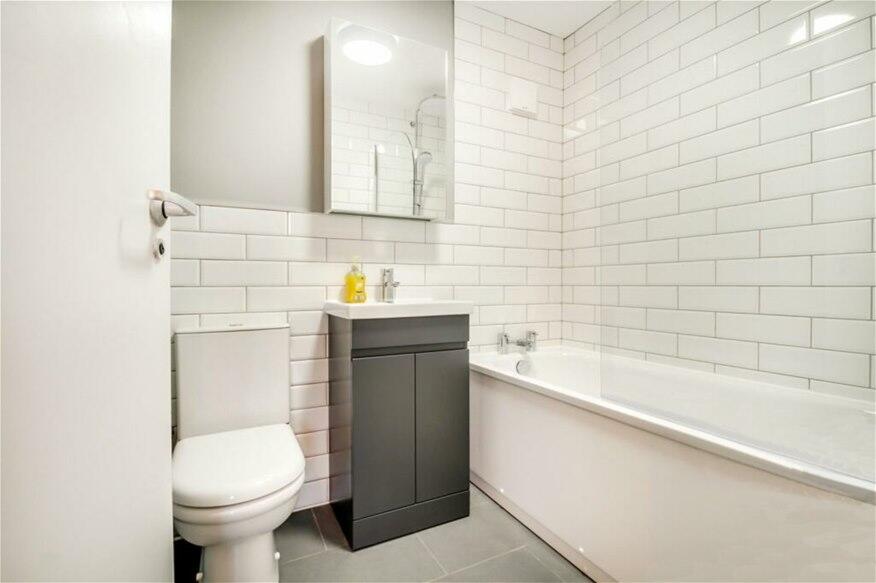 Apartment in London, Archway - View 5