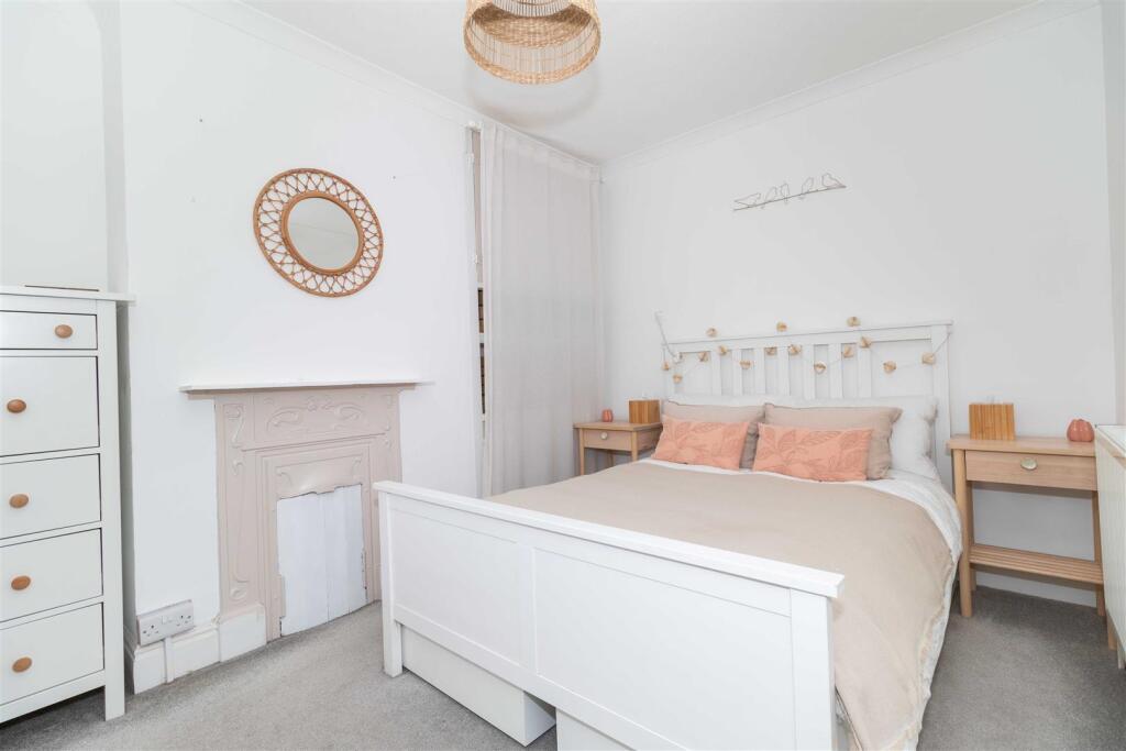 Broadwater Street East, Worthing - View 4