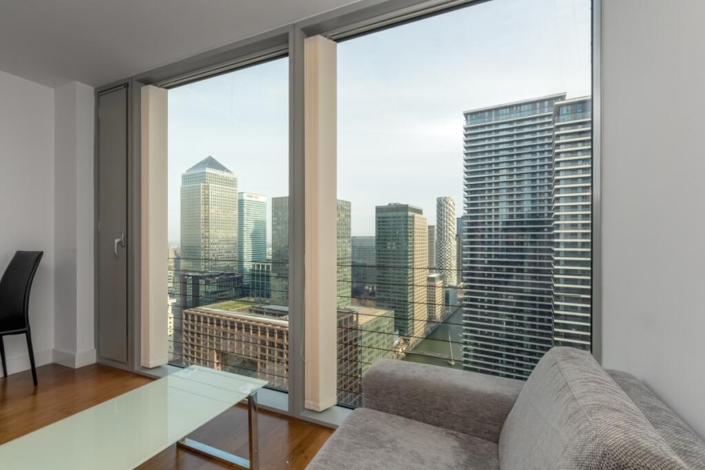 Main image of property: Marsh Wall, E14