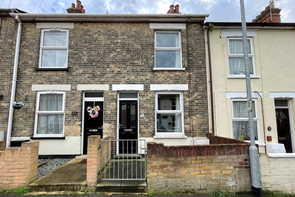 Main image of property: Kent Road, Lowestoft NR32 2HW