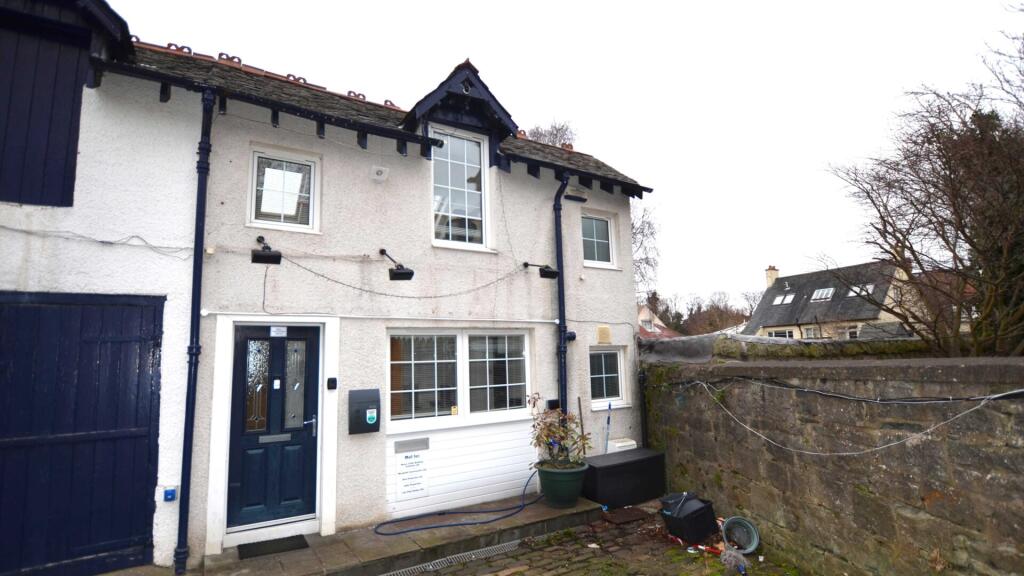 Main image of property: 250/4 Queensferry Road, Blackhall Court, Blackhall, Edinburgh EH4 2BR