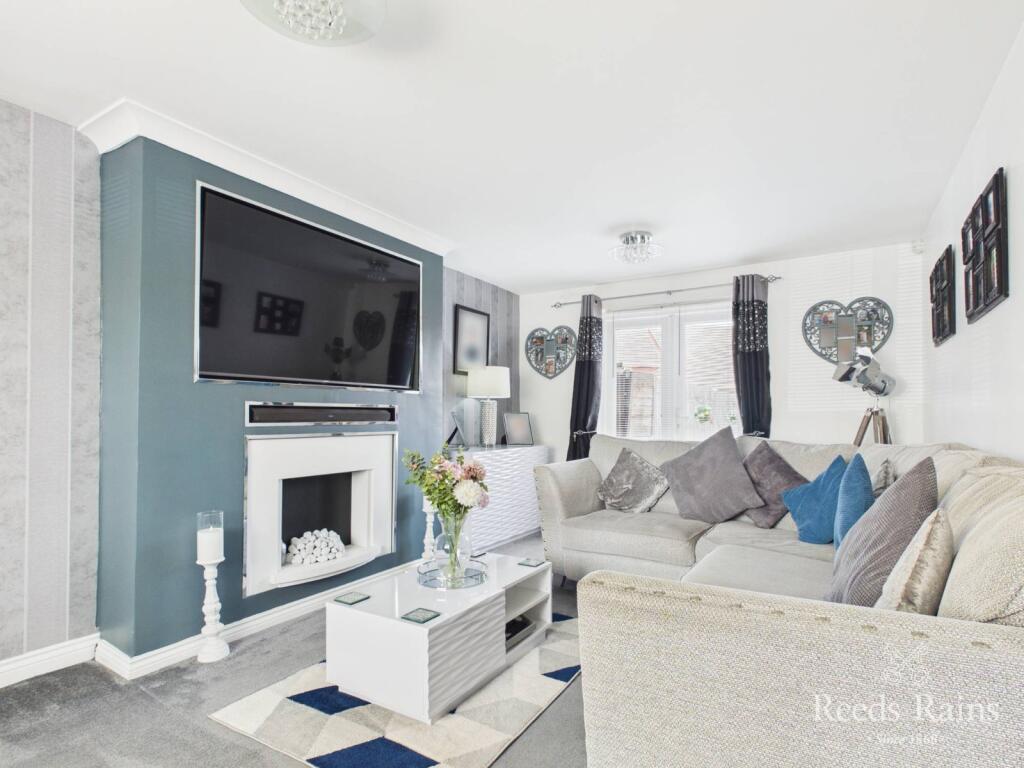 House in Stockton-on-Tees - View 2