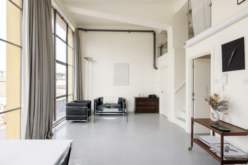 Bankside Lofts, Hopton Street, SE1 photo 4