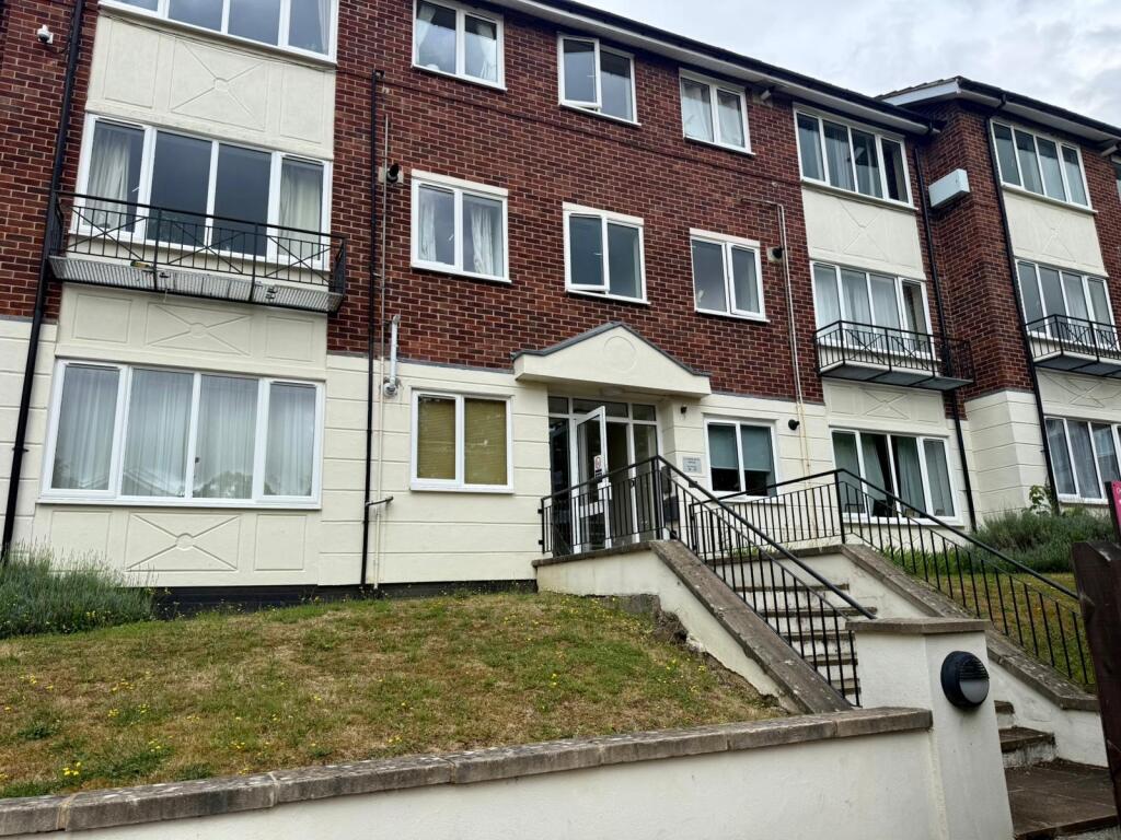 Main image of property: Lizmans Court, Oxford