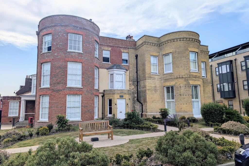 Main image of property: WYKEHAM PLACE, FAREHAM