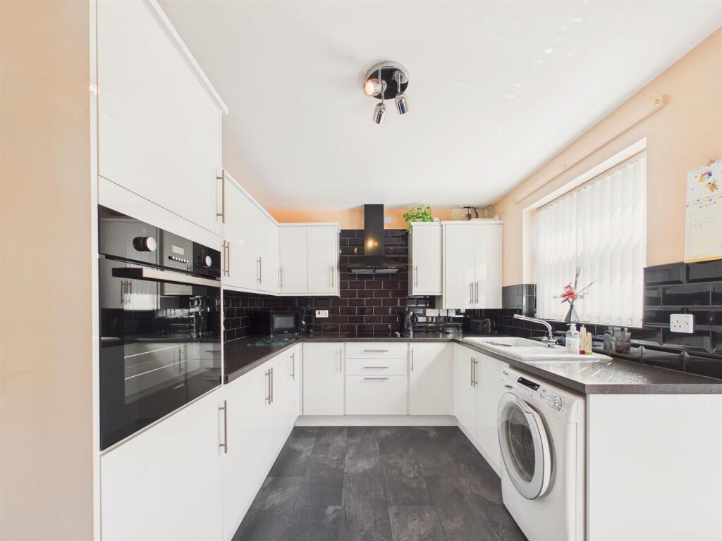 House in Newcastle upon Tyne - View 3
