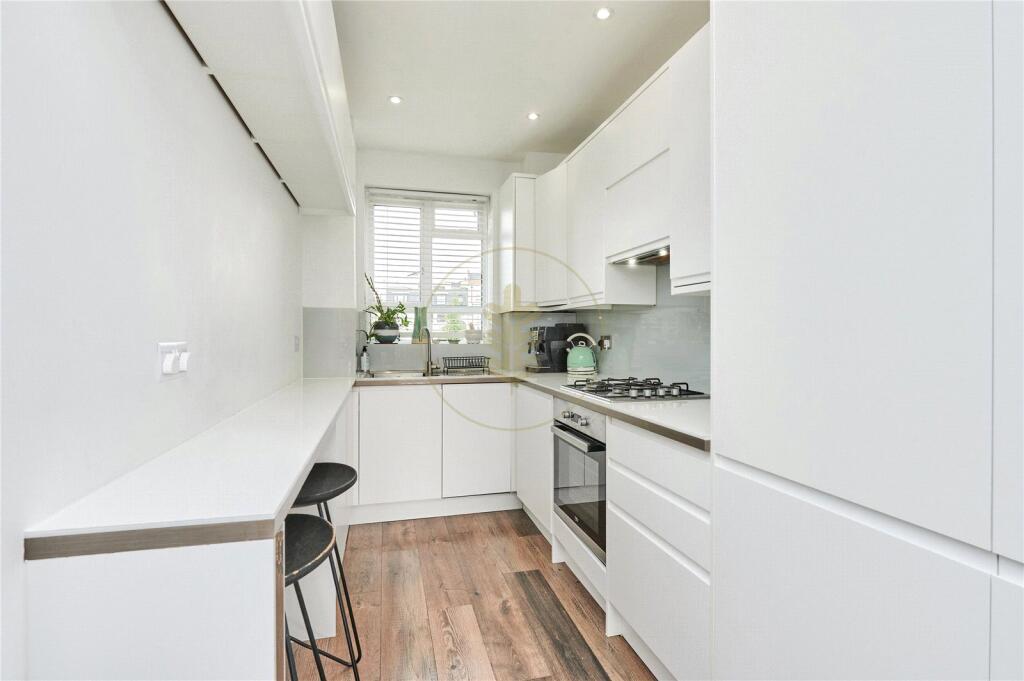 Dennington Park Road, West Hampstead, London, NW6 photo 3