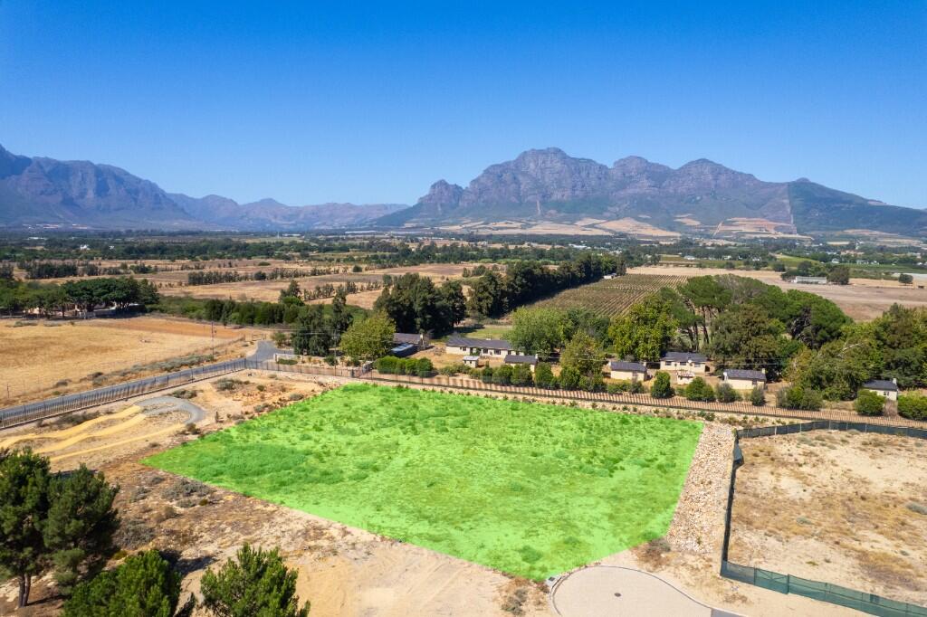 Main image of property: Paarl, Western Cape