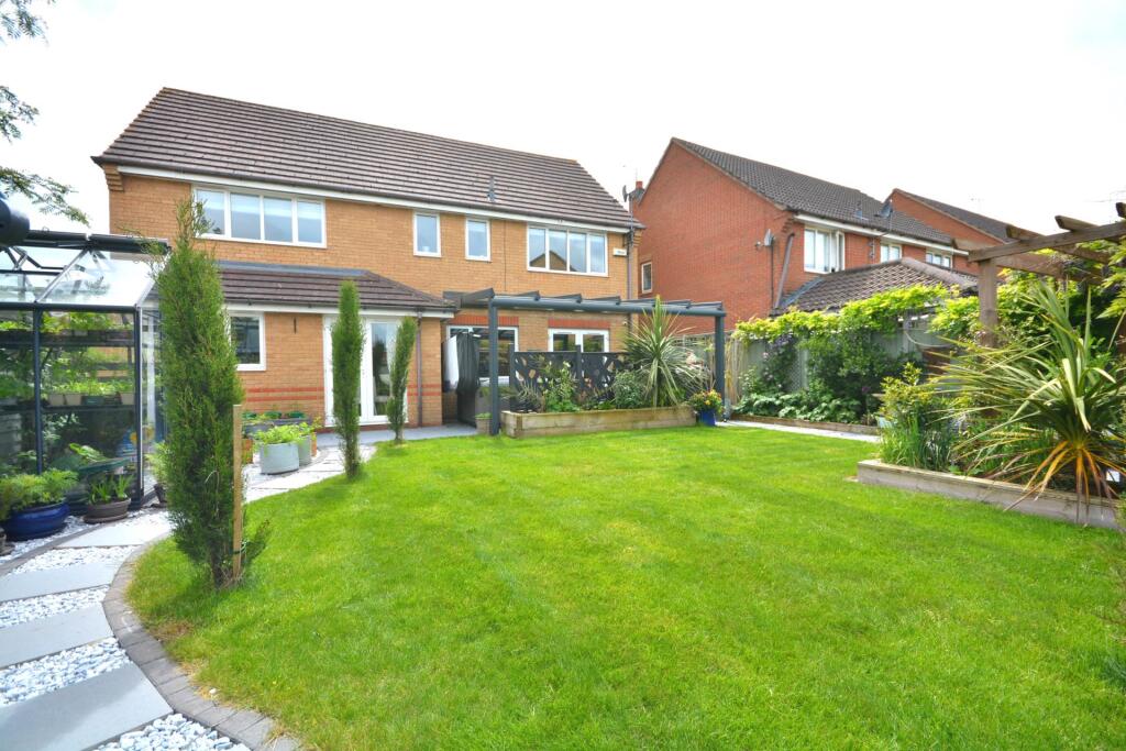 House in Rugby, Cawston - View 2