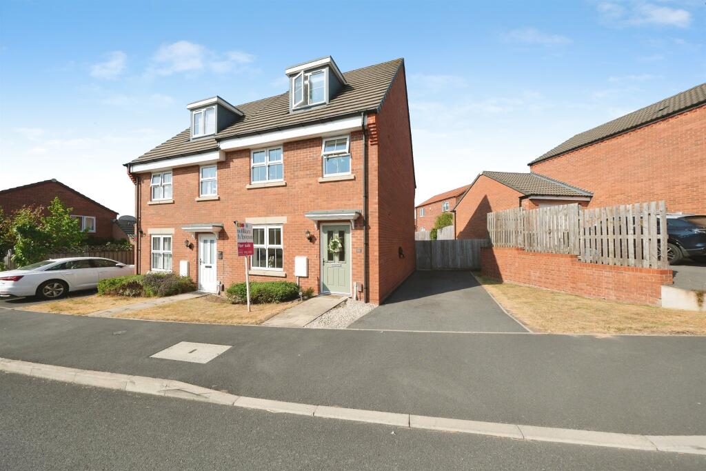 Main image of property: Linnet Drive, Rainworth, Mansfield