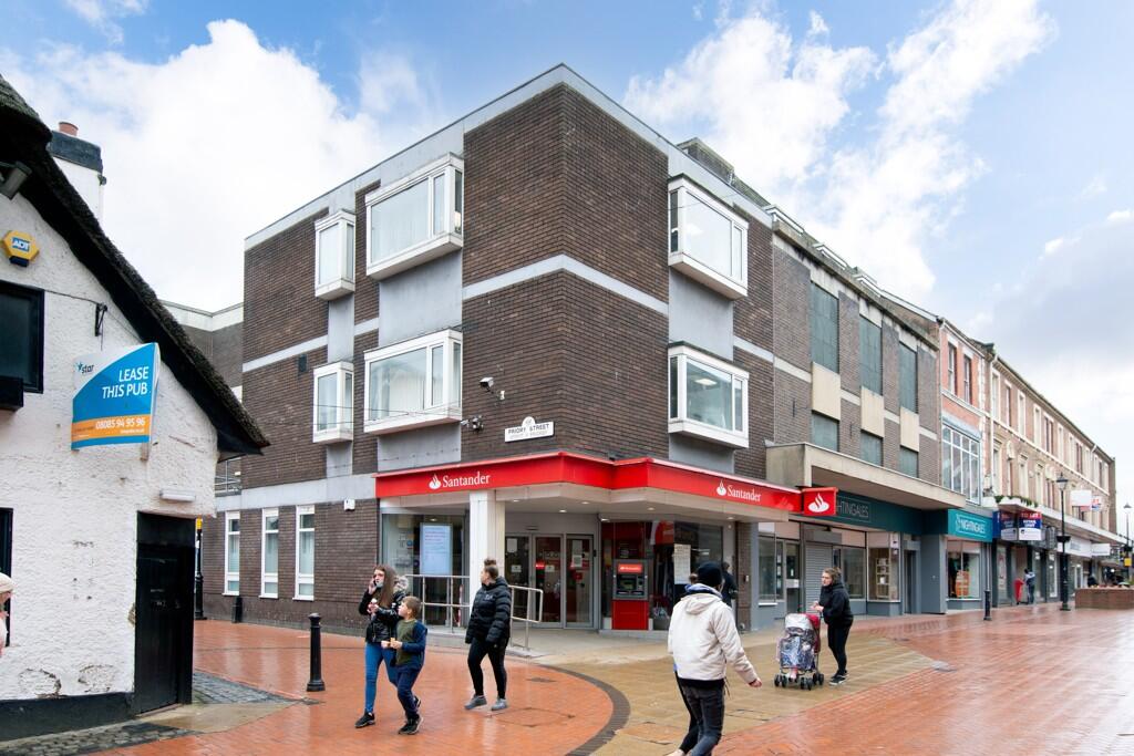 Main image of property: Prominent Freehold Bank Investment , 1 Regent Street, Wrexham, LL11 1SG