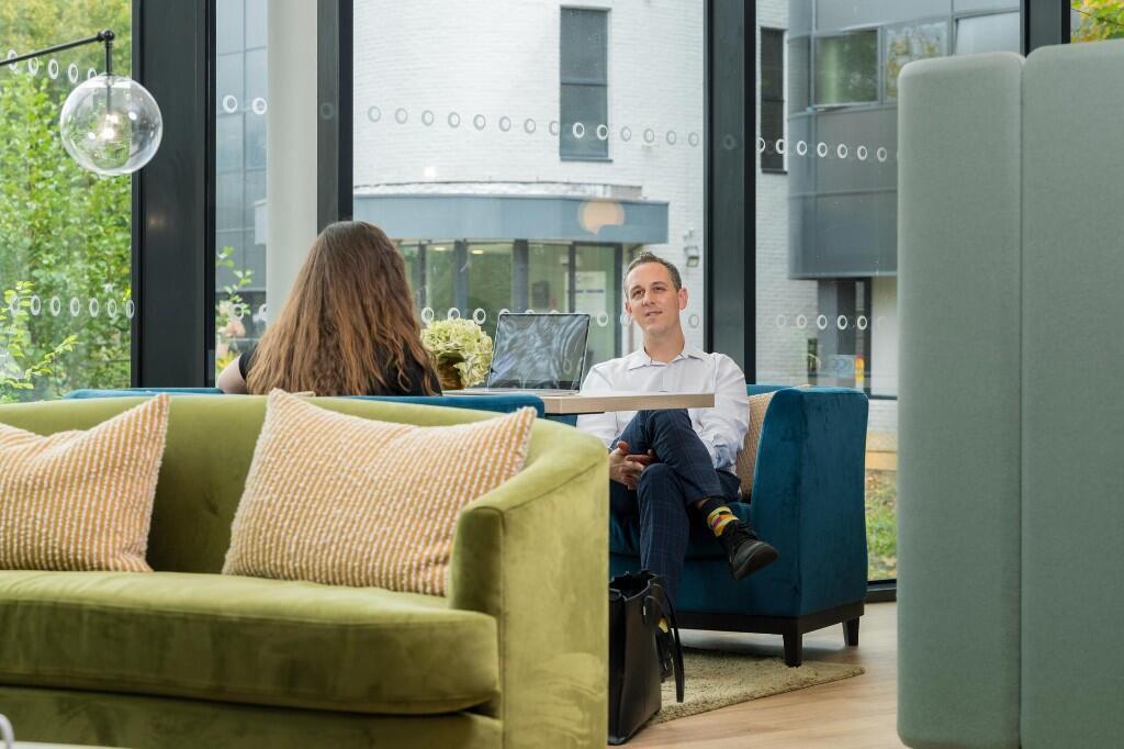 Business Lounge