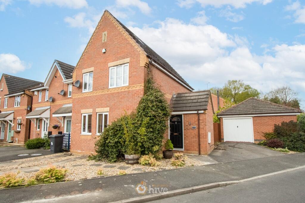 3-bed terraced on Horton View, Kirk Sandall, Doncaster, DN3, £199,999