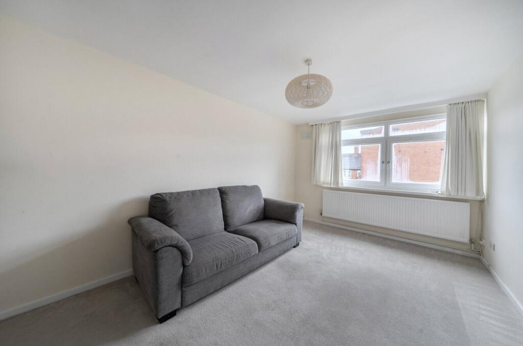 Apartment in London - View 5