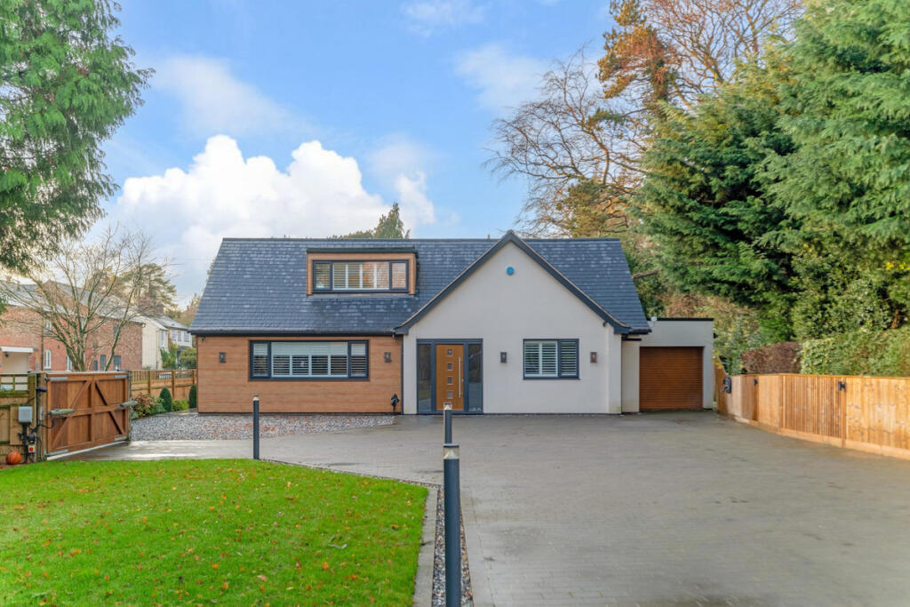 Main image of property: Lutterworth Road, Bitteswell, Lutterworth Leicestershire LE17 4RX