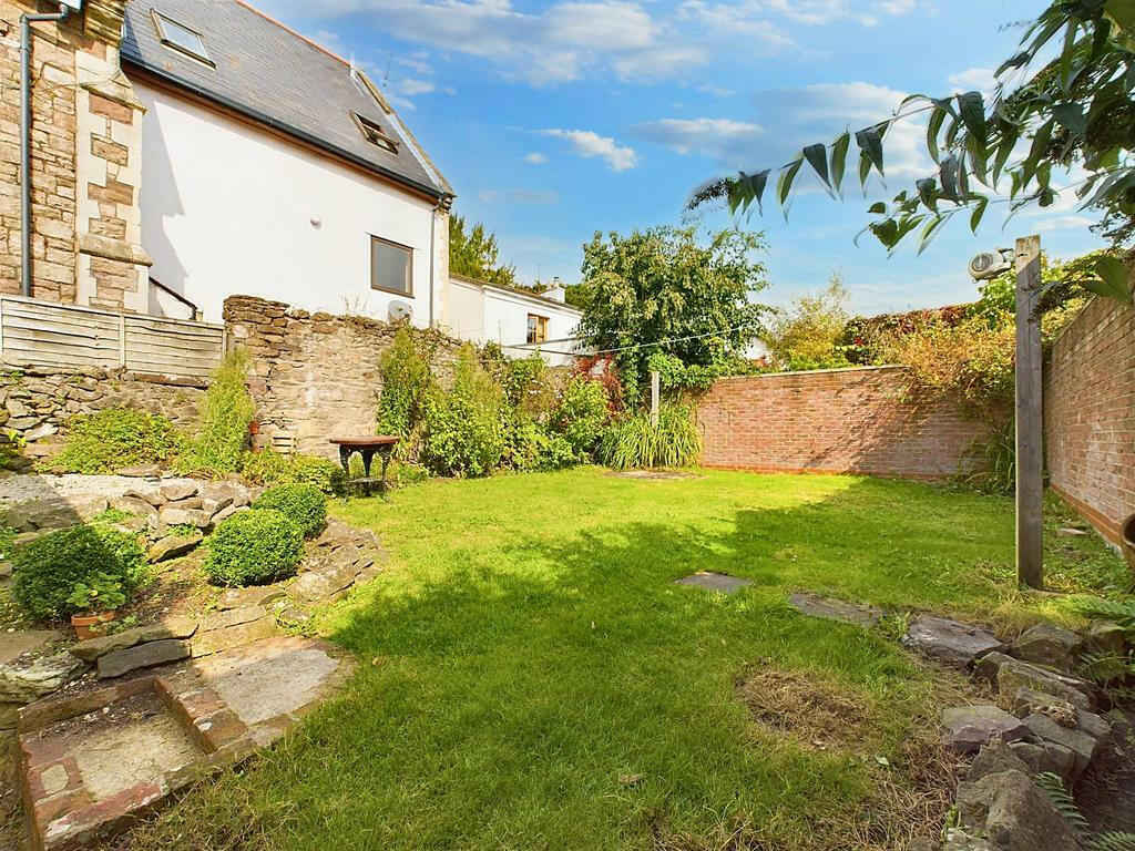 House in Usk - View 2