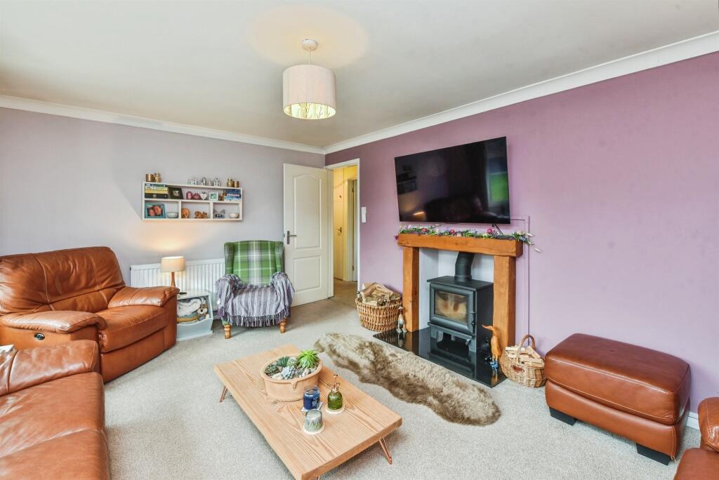 House in Durrington, Wiltshire - View 5