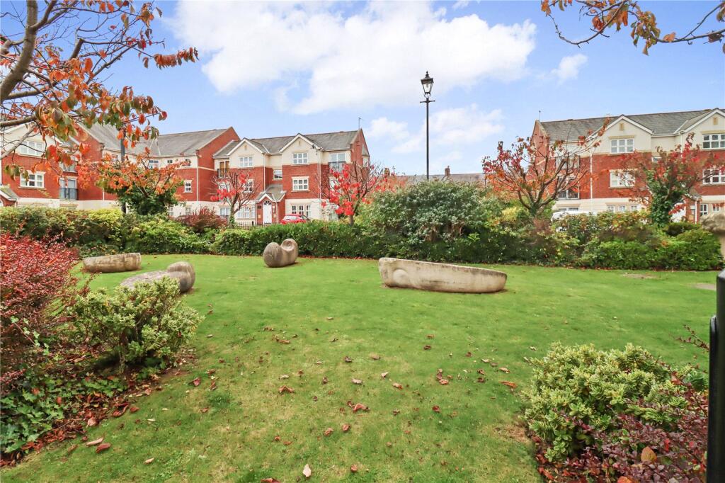 Albert Court, Sunderland, Tyne and Wear, SR2 photo 2