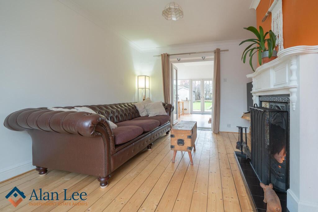 Kingsway, Bollington, SK10 5EU photo 4