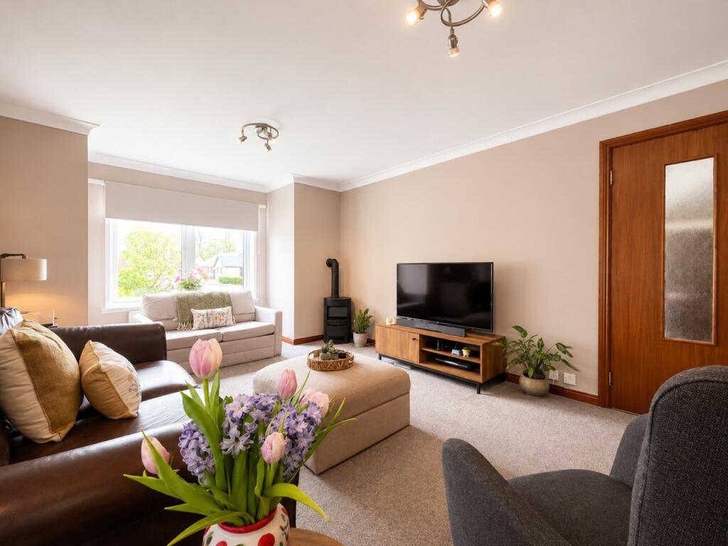 13 Auld Mart Lane, Milnathort, KY13 photo 3