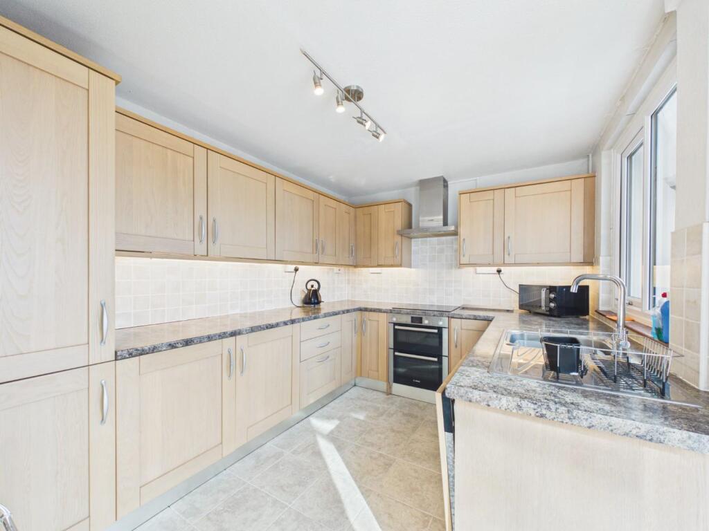 House in Bristol, Olveston - View 3