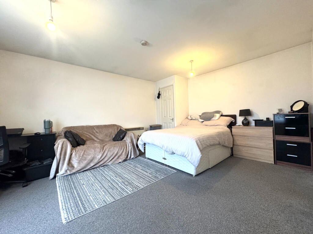 Main image of property: Crayford High Street, Crayford, Dartford, DA1 4EL