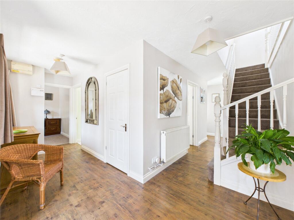 Park Lane, Frampton Cotterell, Bristol, BS36 photo 3