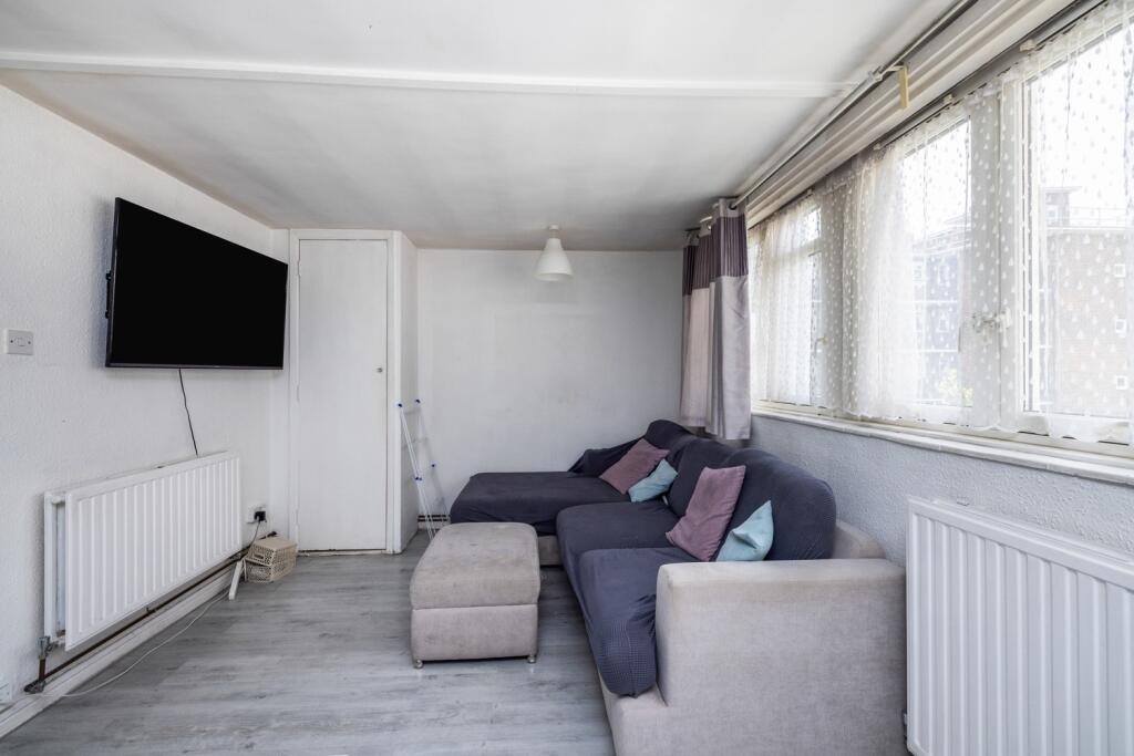 Apartment in London - View 3