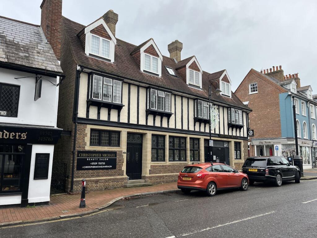 Main image of property: 65 High Street, East Grinstead, RH19 3DD