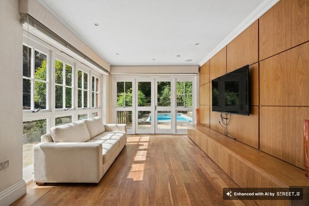 House in Jordans, Seer Green - More