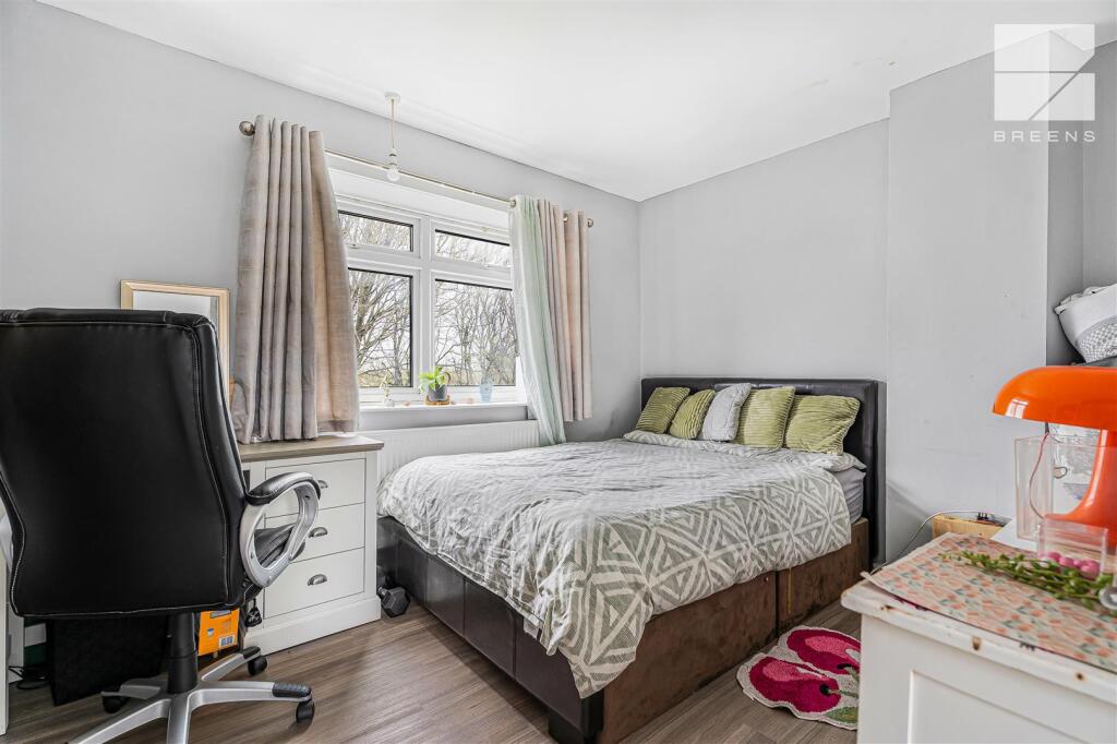 House in London, Chingford - View 5