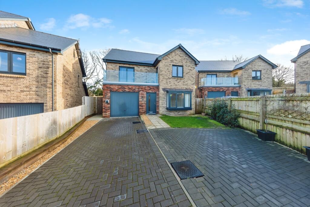 Main image of property: Gerddi Gwenllian, Mynyddygarreg, Kidwelly, Carmarthenshire, SA17