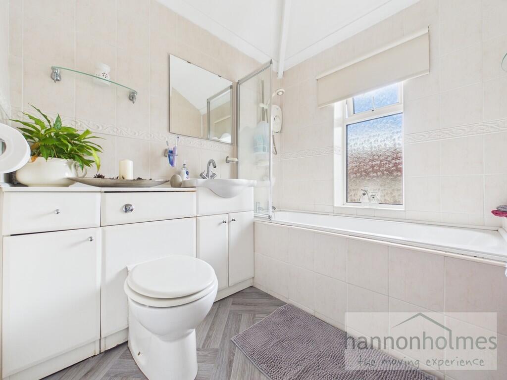House in Bolton, Greater Manchester - View 3