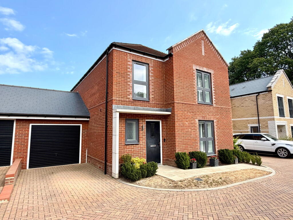 Main image of property: A Stylish Home Set In A Sought After Kings Hill Development - Vernon Close