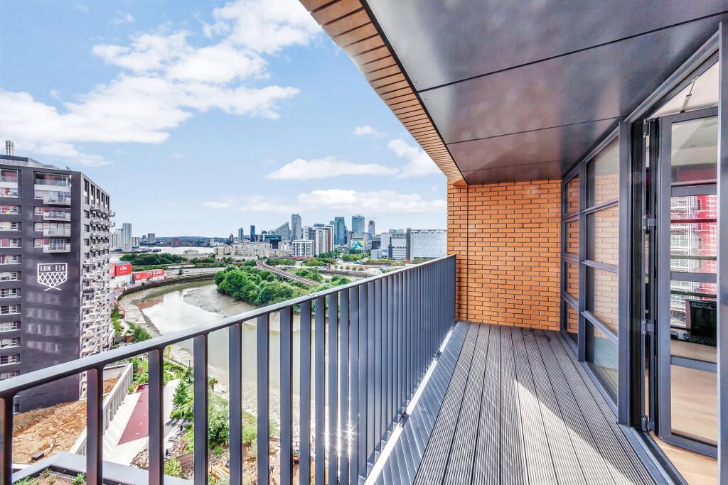Amelia House, London City Island, London, E14 photo 3