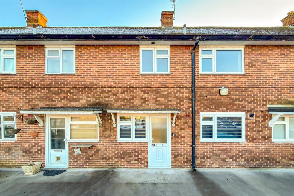 Main image of property: The Quadrant, St. Albans, Hertfordshire, AL4