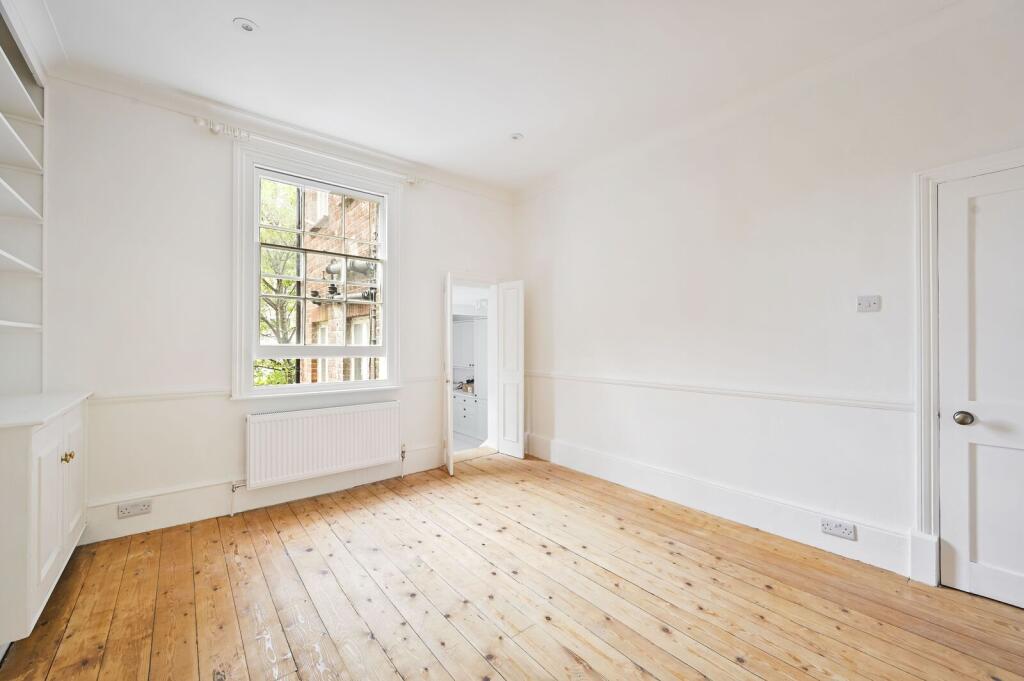 Apartment in London - View 5