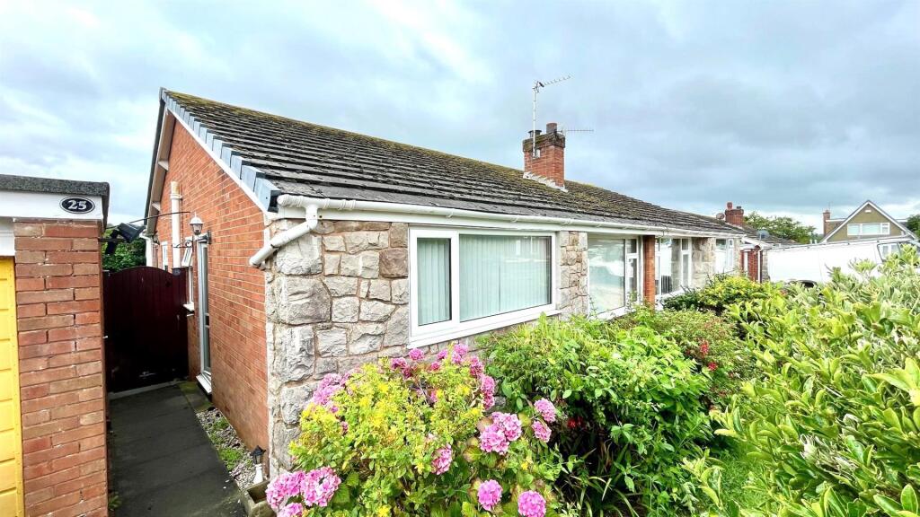 Main image of property: Llwyn Estyn, Deganwy, Conwy