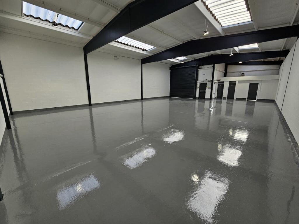 Additional image 4 of Unit 3,Aston Fields Industrial Estate, Bromsgrove, B60 3EX