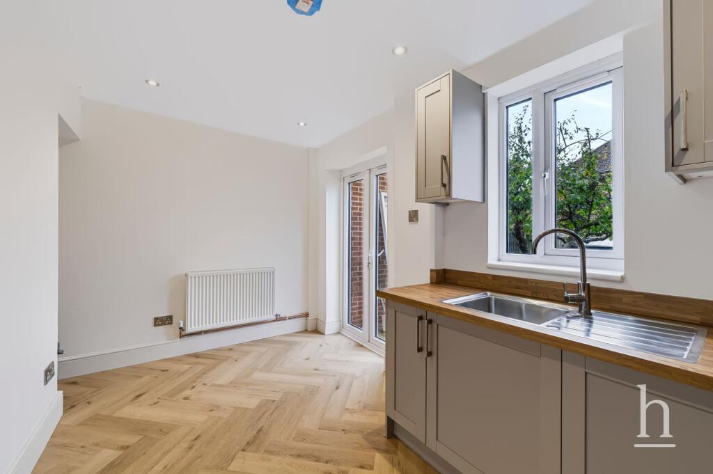 House in Wirral, Liverpool City Region - More