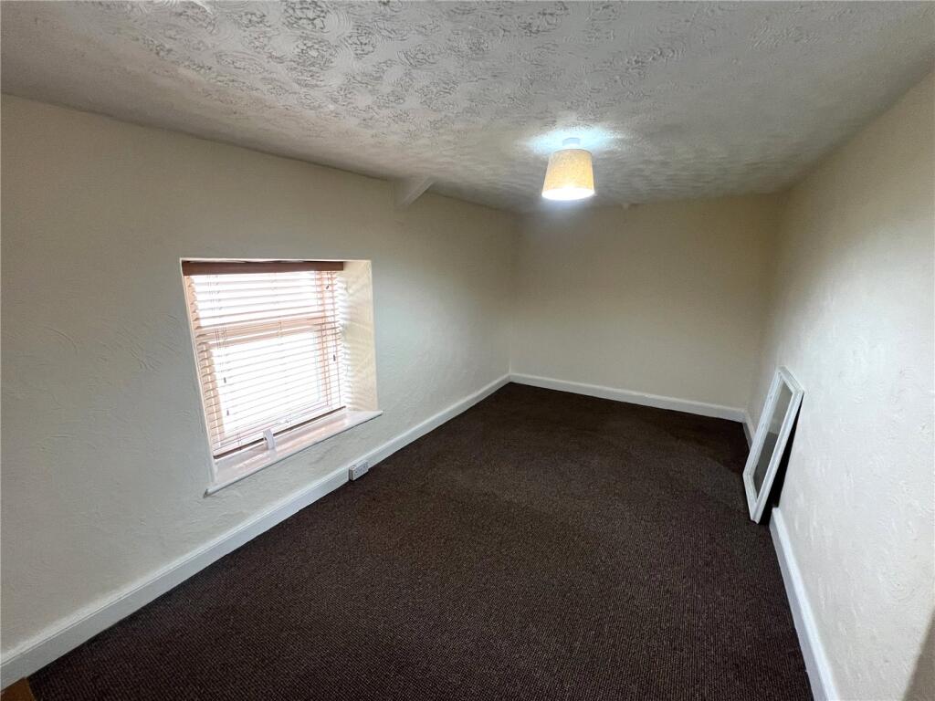 House in Exeter - View 4
