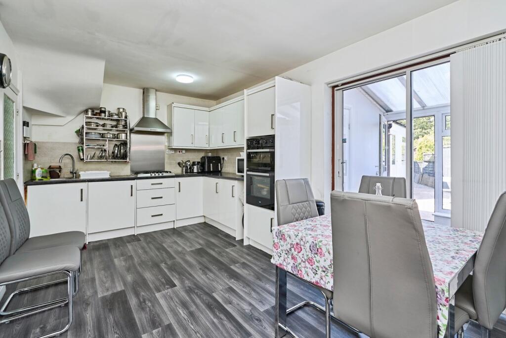 House in Sandwell, West Midlands - View 5